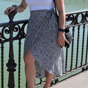 American Eagle Wrap Cheetah Skirt